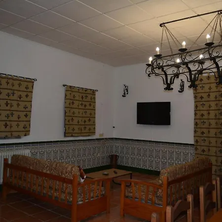 Casa De Santo Domingo La Iruela
